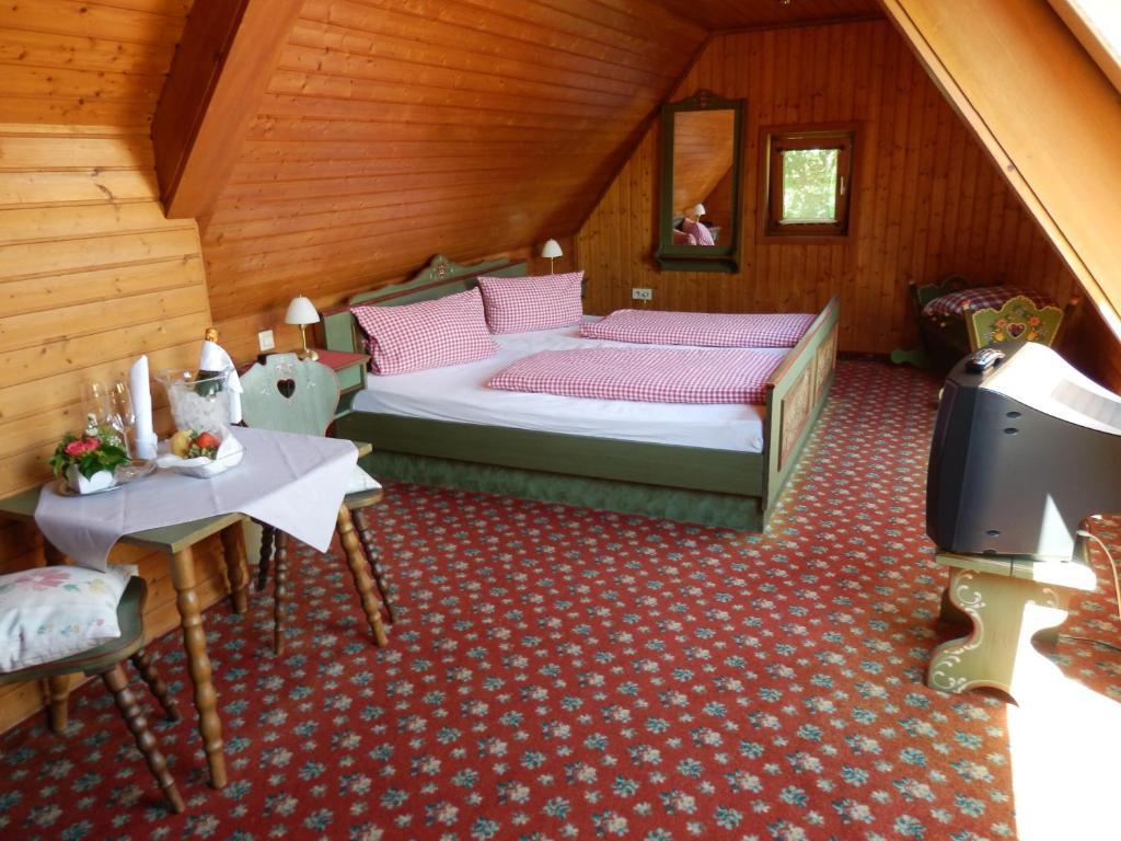 Gasthof Löwen GmbH Heitersheim Zimmer foto