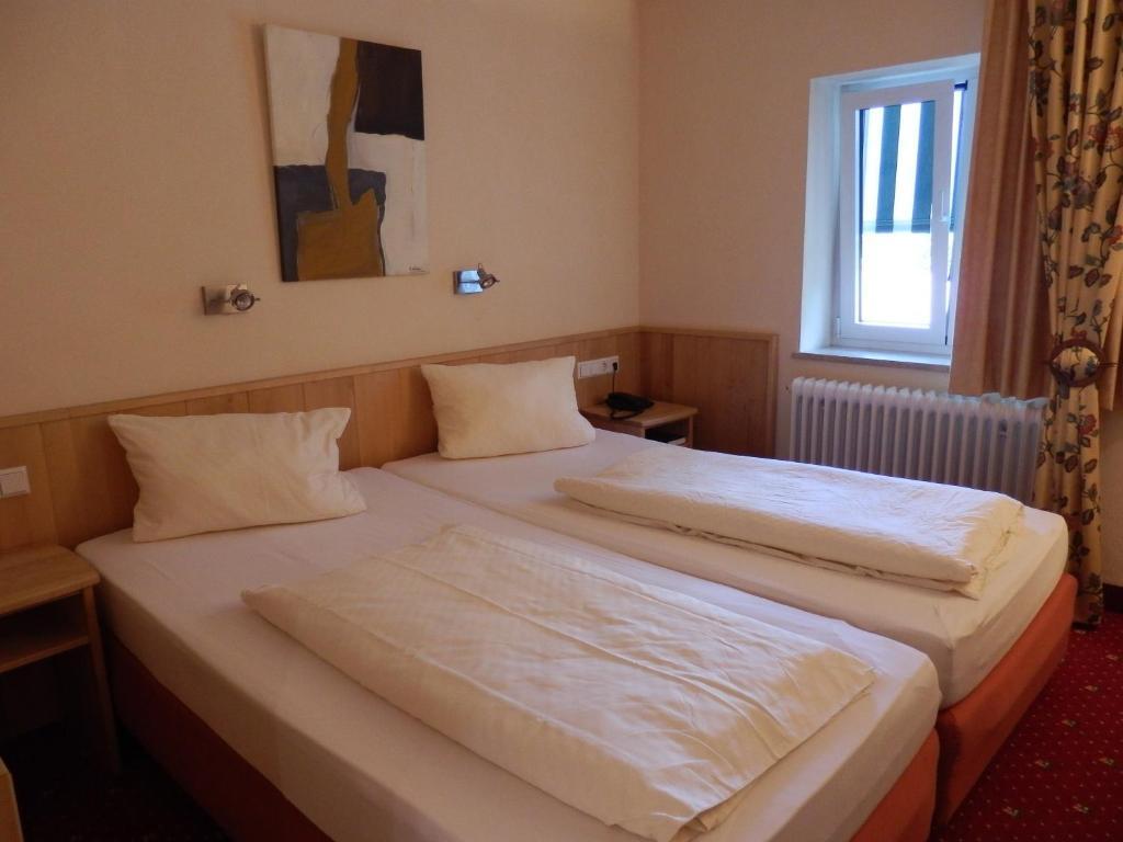 Gasthof Löwen GmbH Heitersheim Zimmer foto